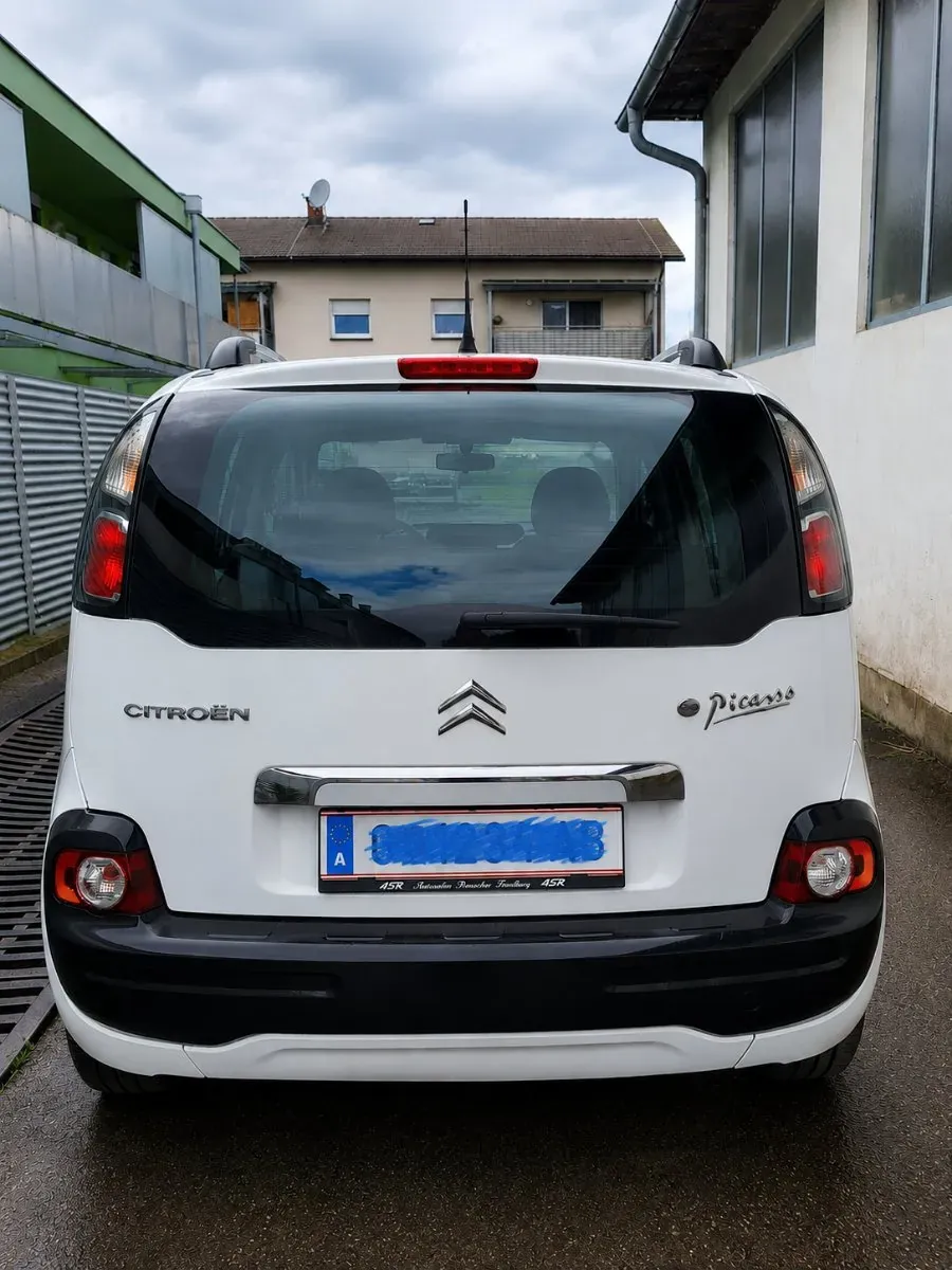 Citroen C3 Picasso 2011 photo 2