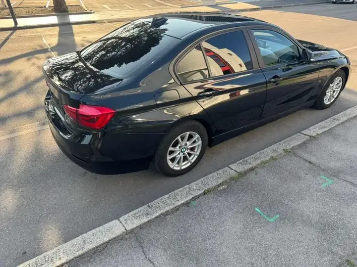 BMW 3 Series 2016 photo 3