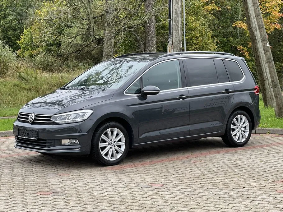 Volkswagen Touran 2015 photo 2