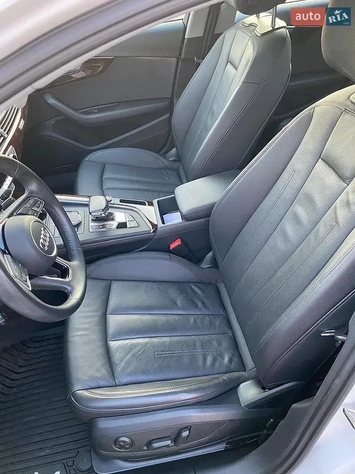 Audi A4 2019 photo 5