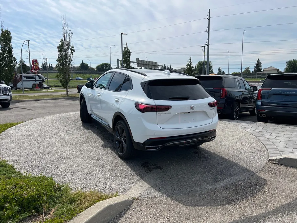 Buick Envision 2026 photo 4