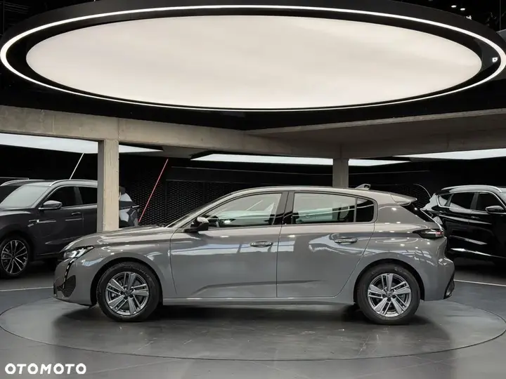 Peugeot 308 2024 photo 2