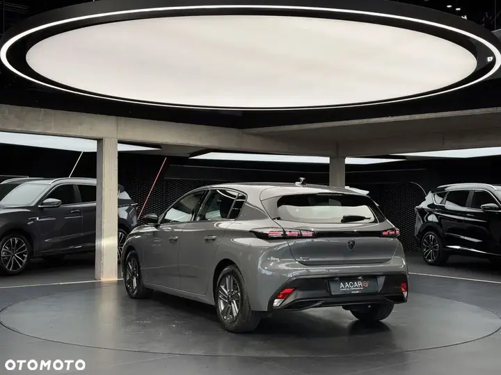 Peugeot 308 2024 photo 3