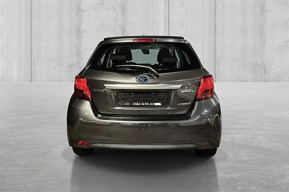 Toyota Yaris 2016 photo 5