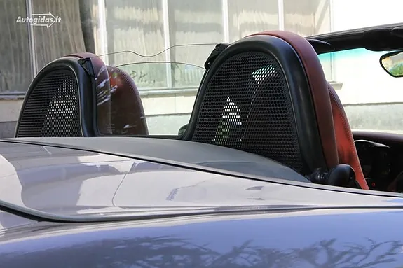 Porsche Boxster 2003 photo 2