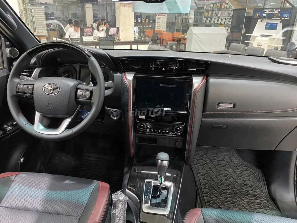 Toyota Fortuner 2026 photo 3