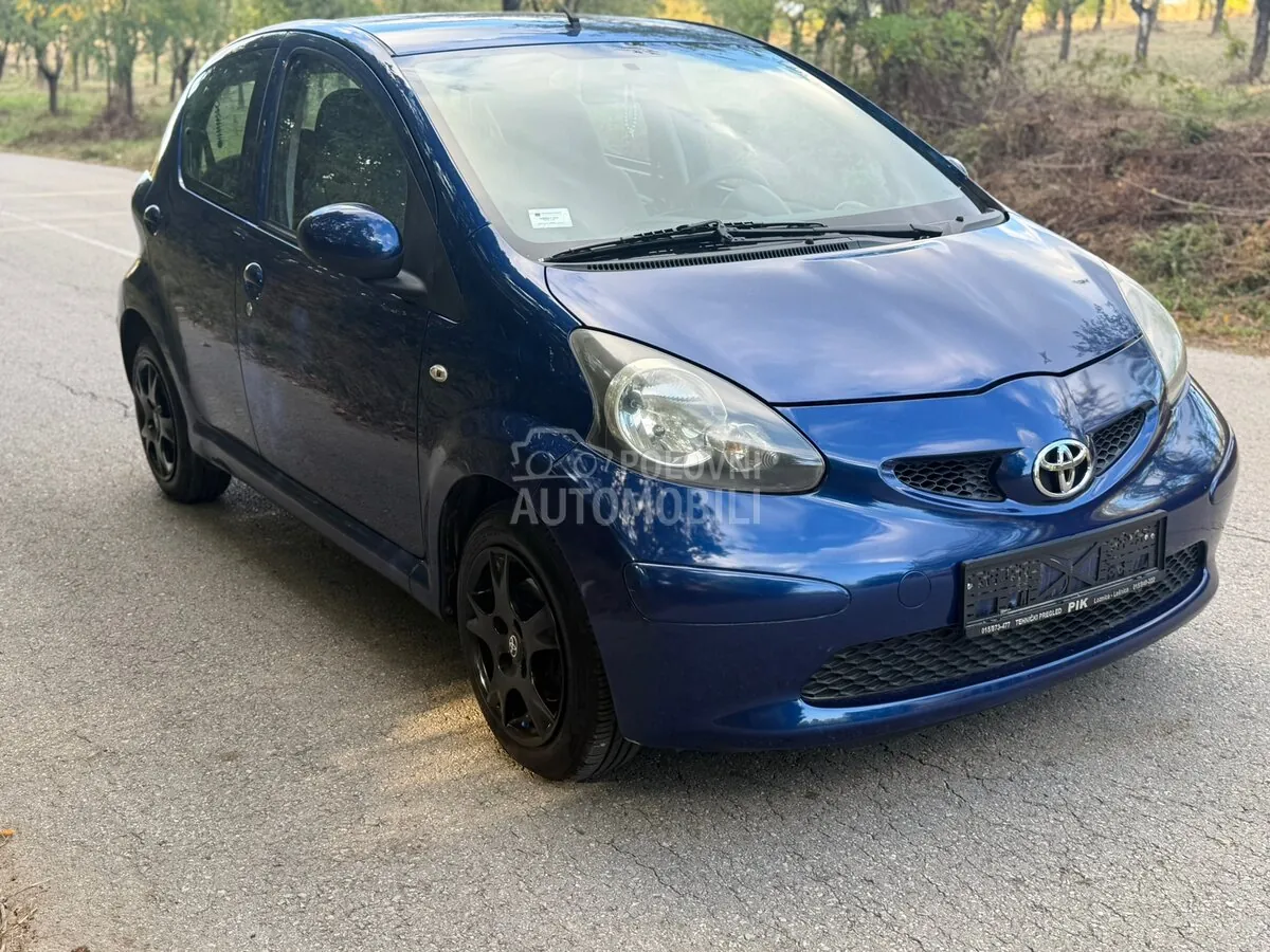Toyota Aygo 2008 photo 3