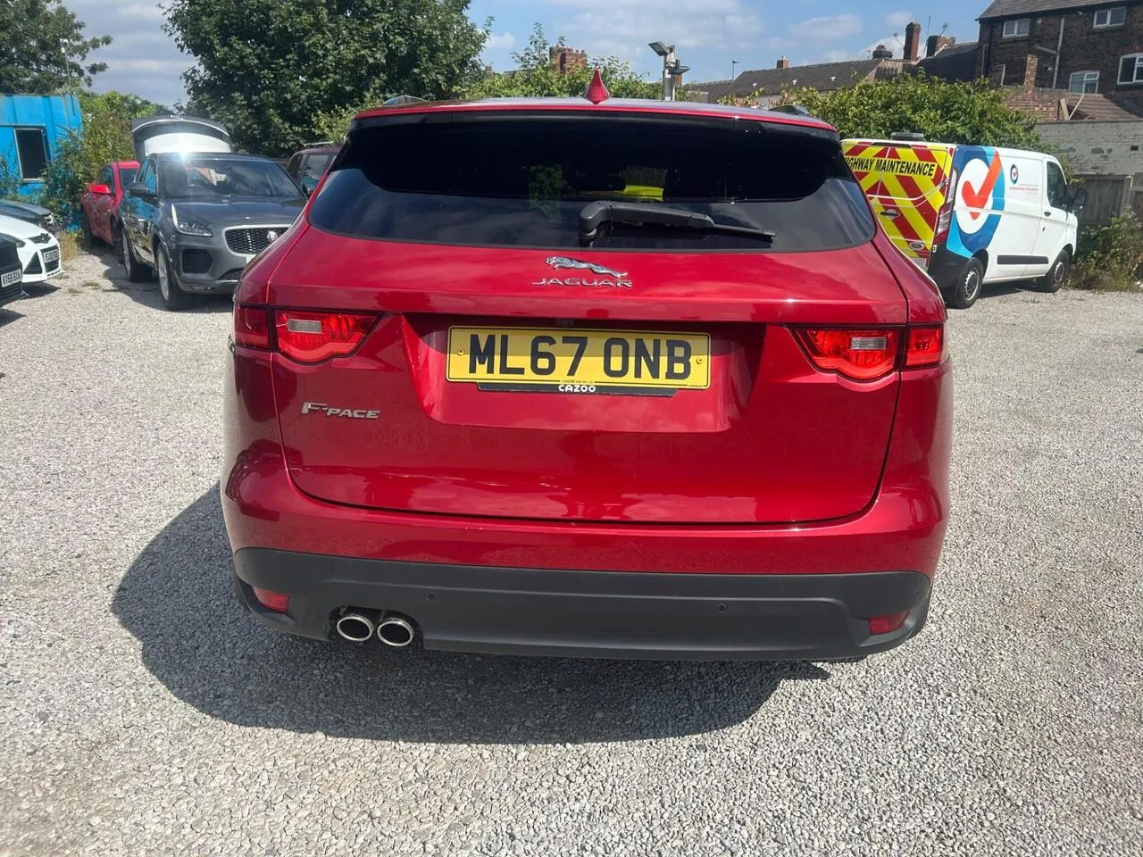 Jaguar F-Pace 2017 photo 5