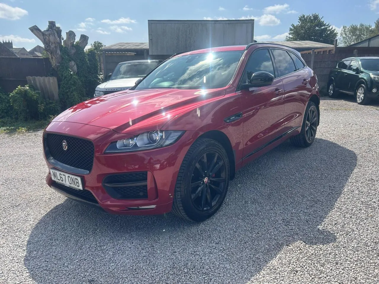 Jaguar F-Pace 2017 photo 3