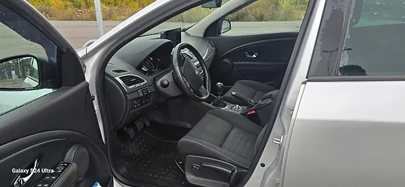 Renault Megane Iii 2015 photo 3