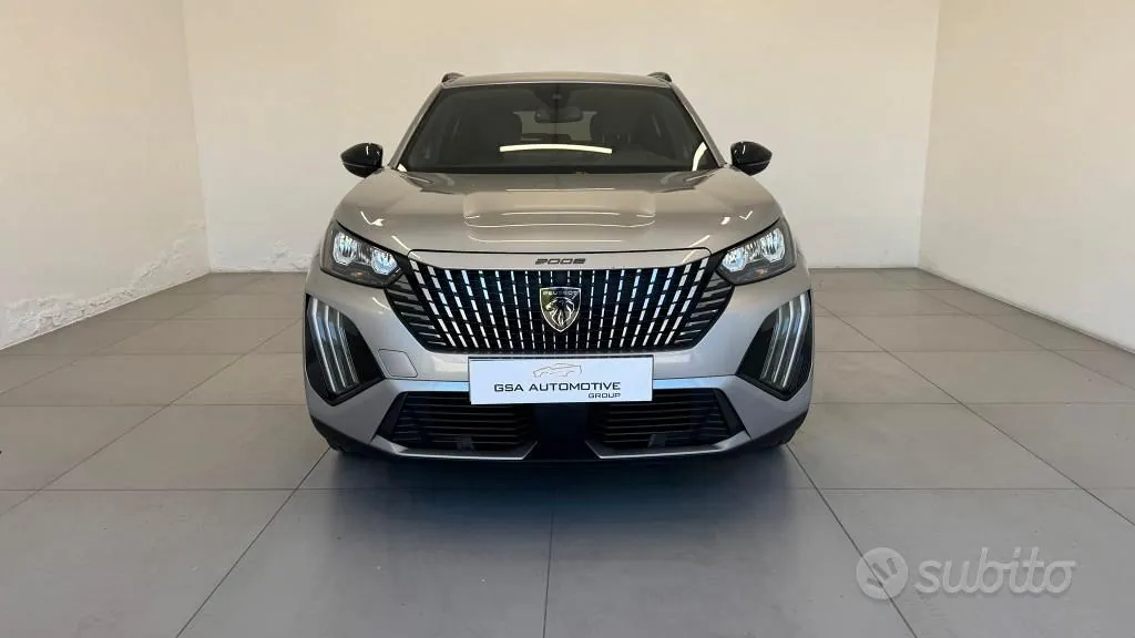 Peugeot 2008 2023 photo 2