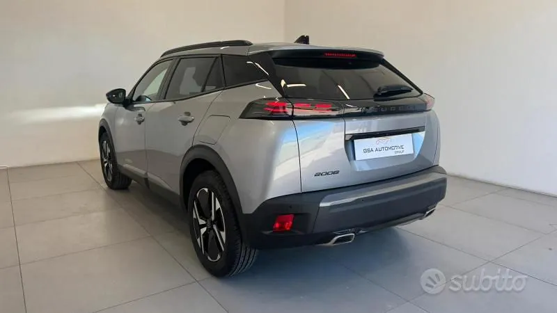 Peugeot 2008 2023 photo 5