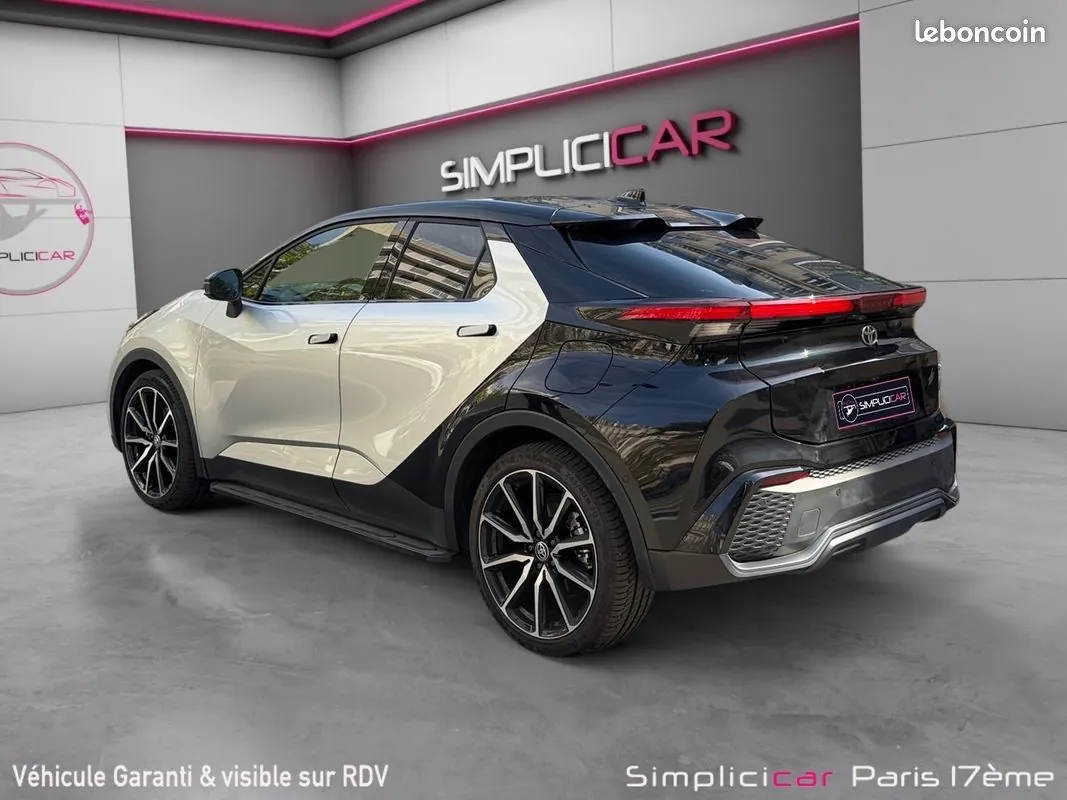 Toyota C-Hr 2025 photo 3