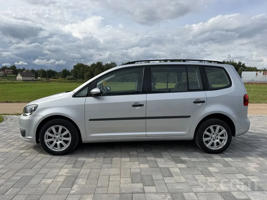 Volkswagen Touran 2014 photo 5