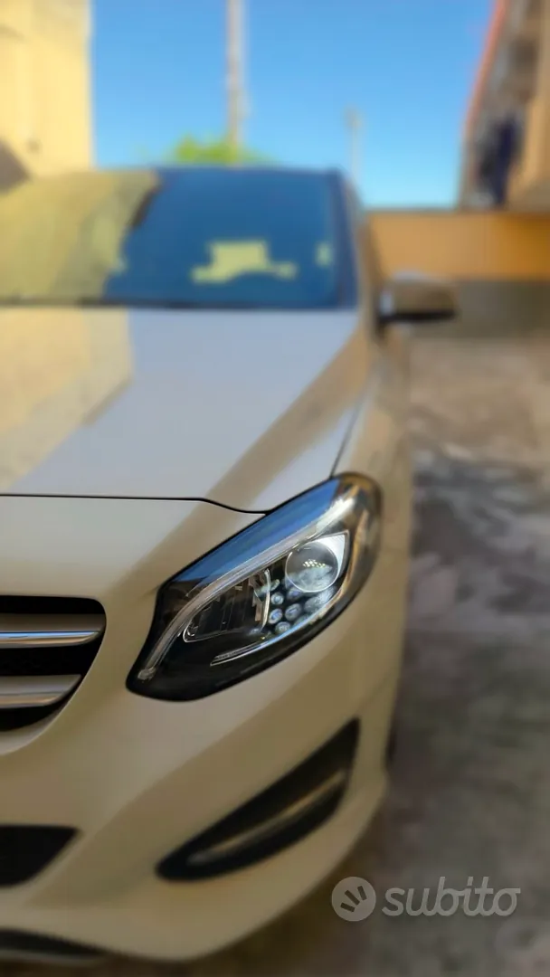 Mercedes-Benz C-Class 2018 photo 2
