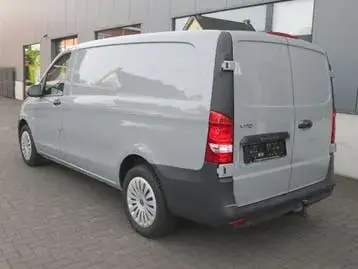 Mercedes-Benz Vito 2025 photo 2