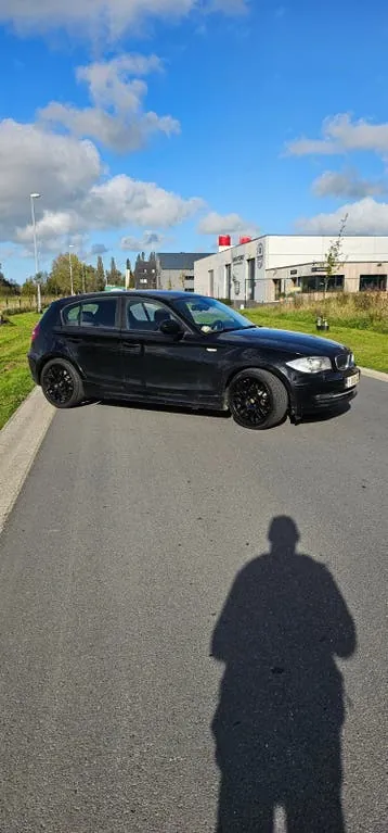 BMW 118I
