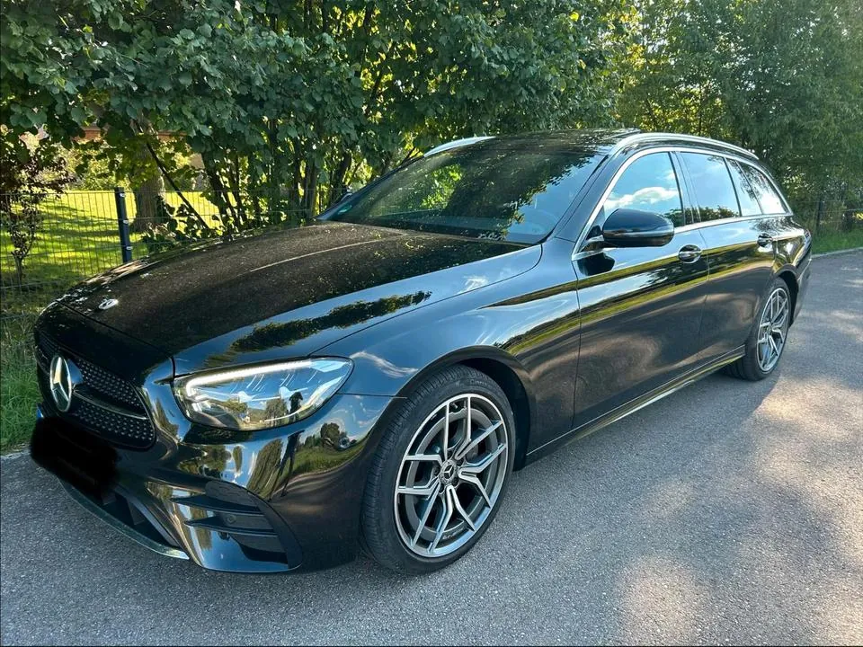 Mercedes-Benz E 220