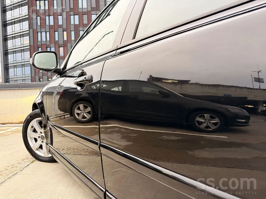 Volvo V50 2010 photo 4
