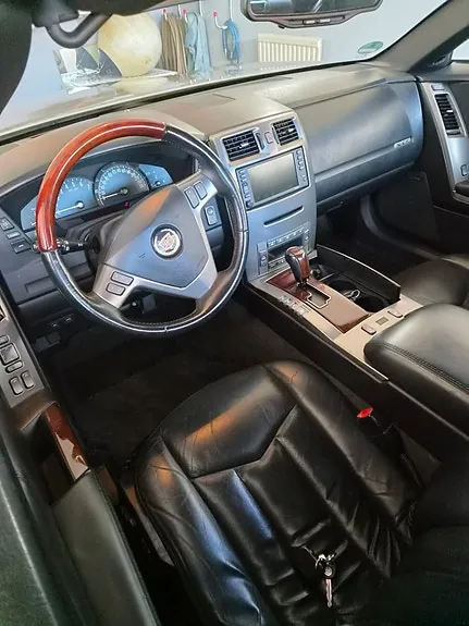 Cadillac Xlr 2005 photo 2