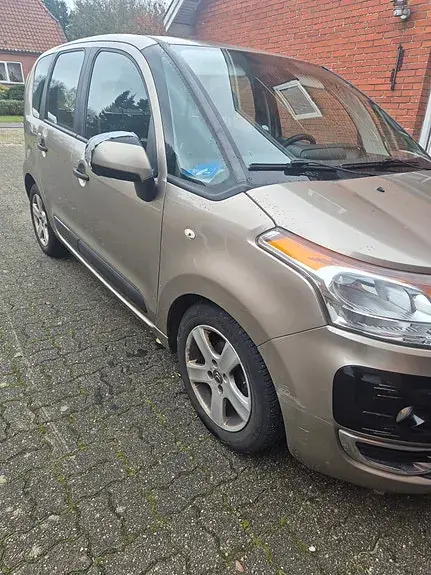 Citroen C3 Picasso 2012 photo 2