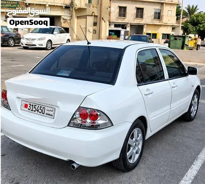 Mitsubishi Lancer 2008 photo 3