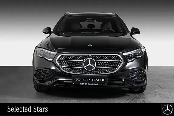 Mercedes-Benz E300 De 2026 photo 4