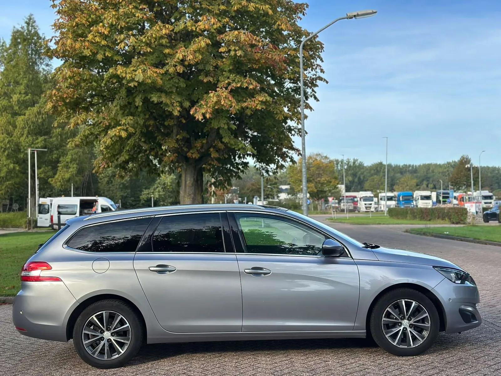Peugeot 308 Sw 2015 photo 4