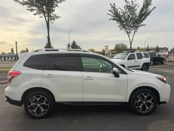 Subaru Forester 2016 photo 4