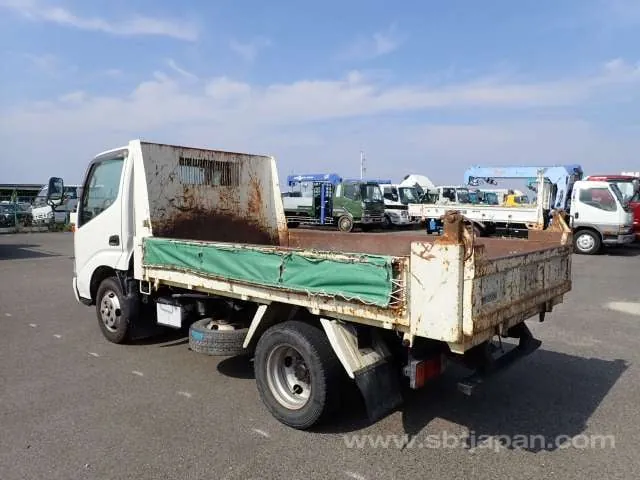 Hino Kk-Xzu311T 2000 photo 3