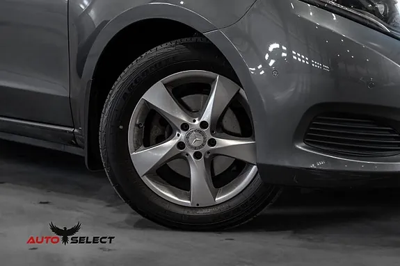 Mercedes-Benz V220 D 2015 photo 3