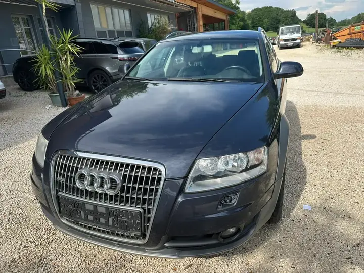 Audi A6 Allroad 2010 photo 2
