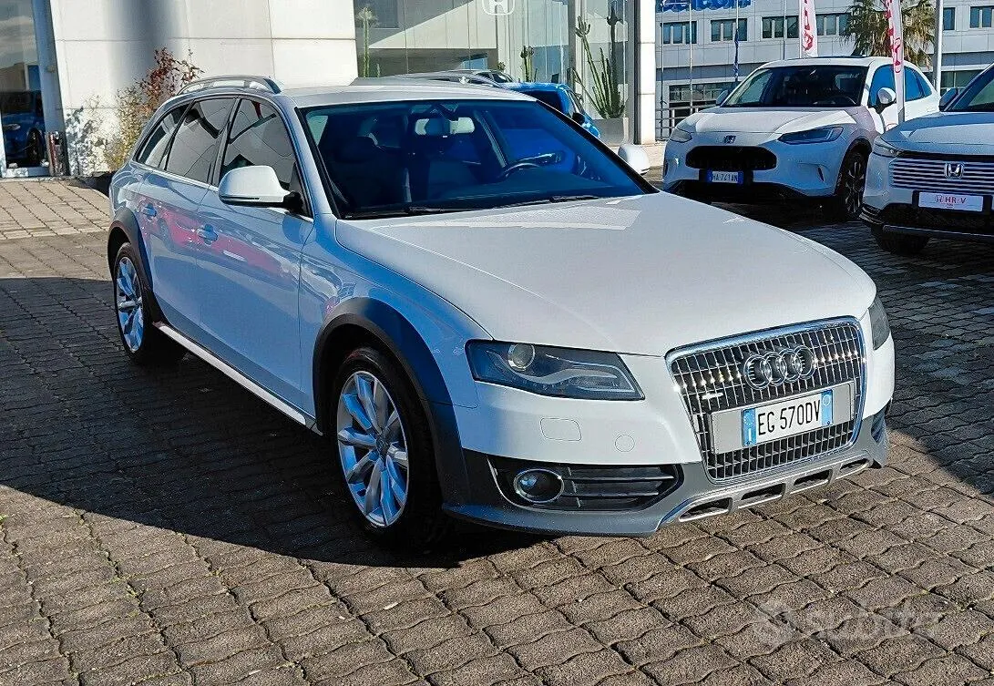 Audi A4 Allroad 2011 photo 3