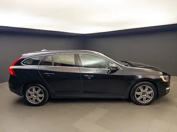 Volvo V60 2014 photo 4