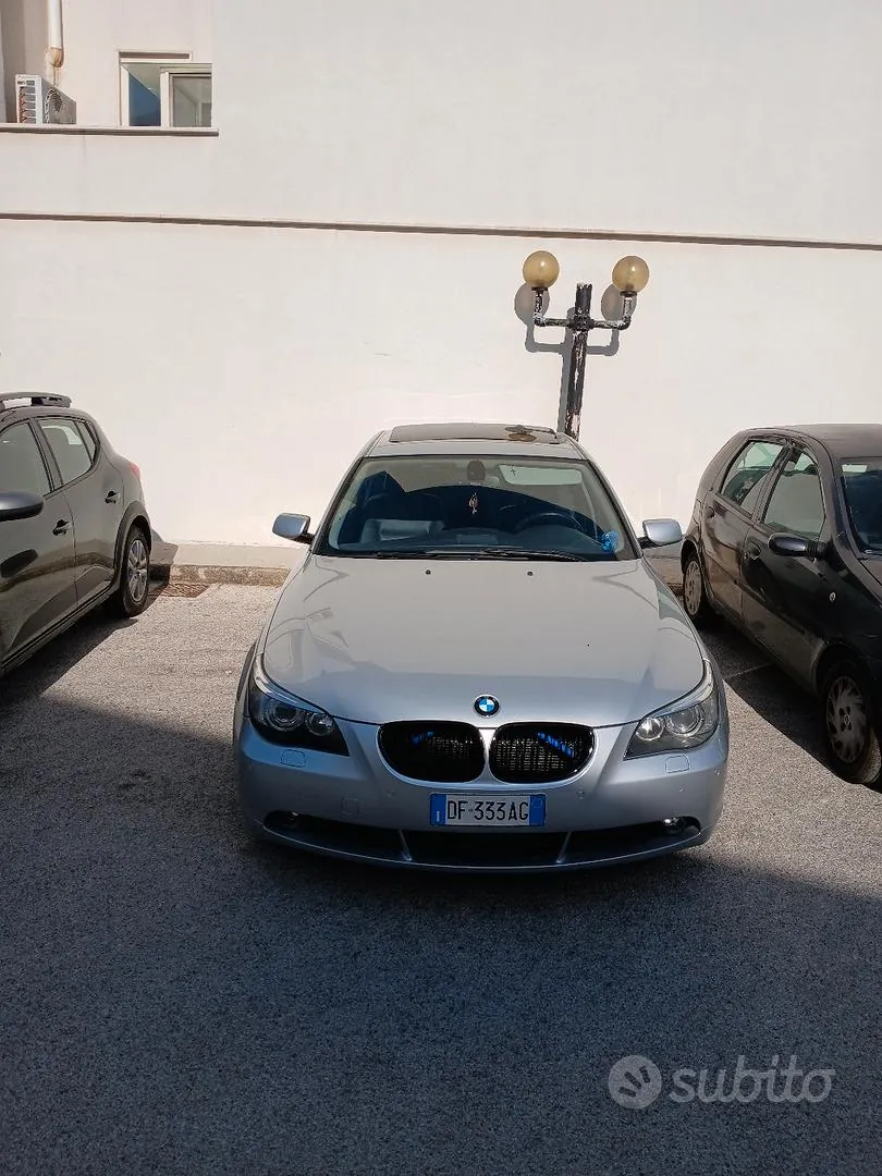 BMW 5 Series 2006 photo 2