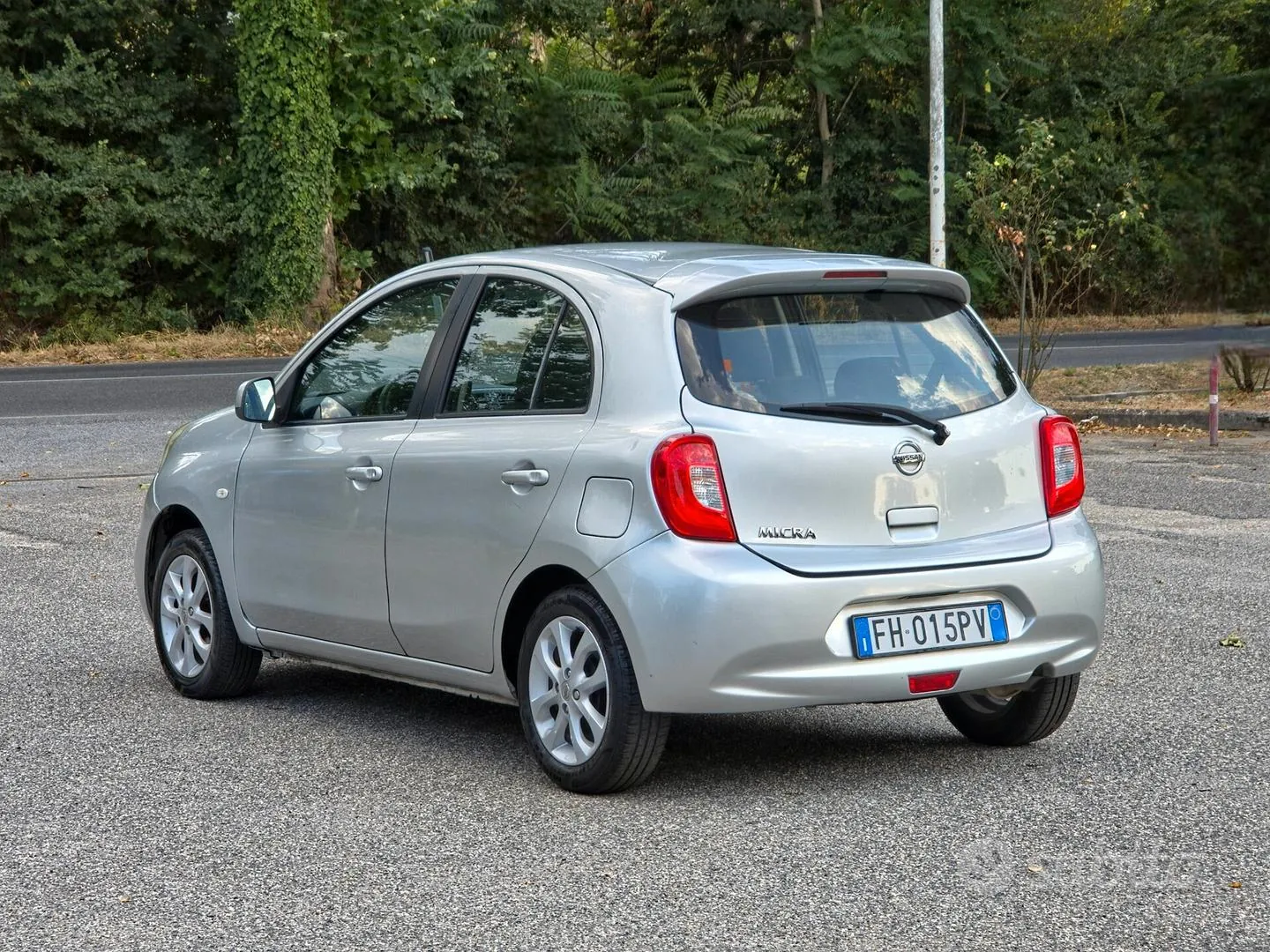 Nissan Micra 2017 photo 4