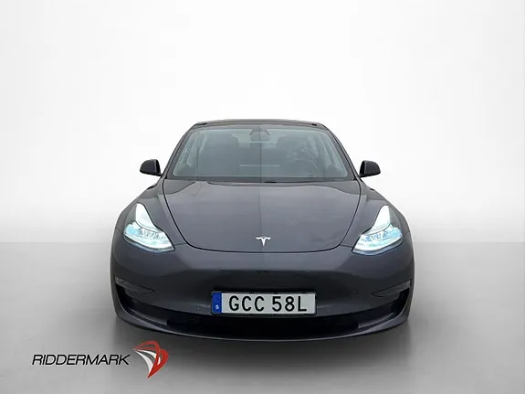 Tesla Model 3 2021 photo 2