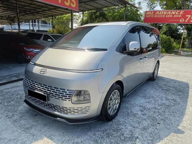 Hyundai Staria