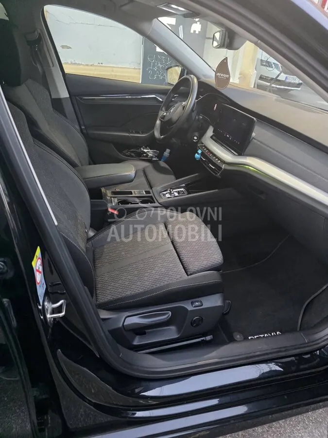 Skoda Octavia 2021 photo 4