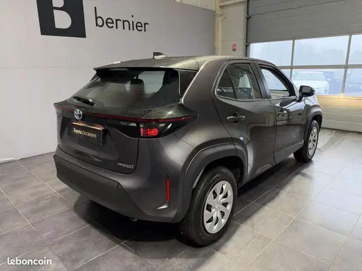Toyota Yaris Cross 2022 photo 3
