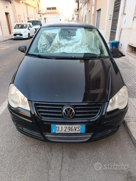 Volkswagen Polo 2007 photo 2