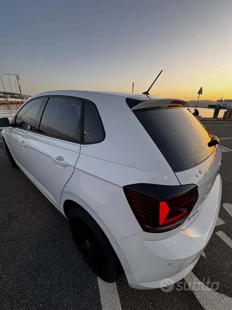 Volkswagen Polo 2018 photo 2