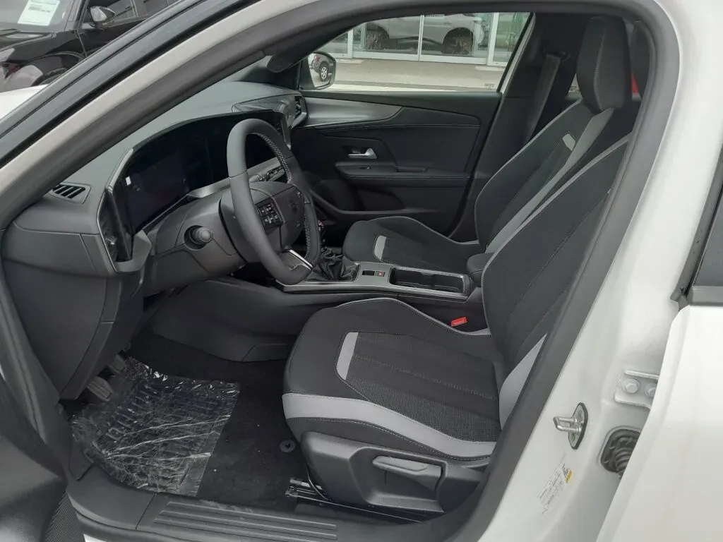 Opel Mokka photo 3