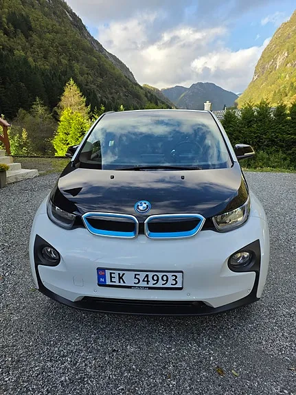 BMW I3