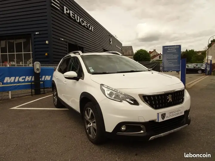 Peugeot 2008 2019 photo 3