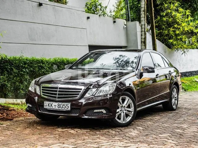 Mercedes-Benz E250 2009 photo 2