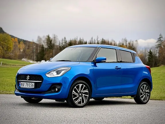 Suzuki Swift 2022 photo 2