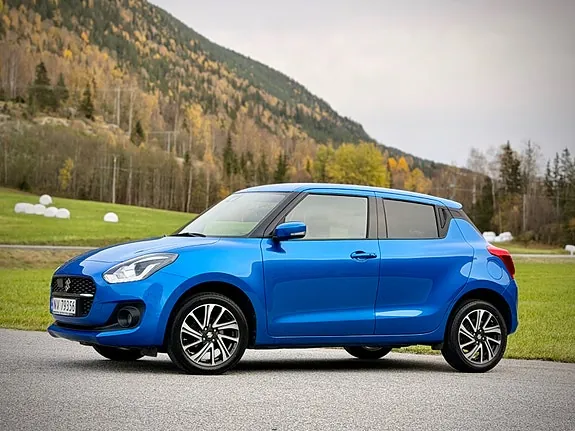 Suzuki Swift 2022 photo 3