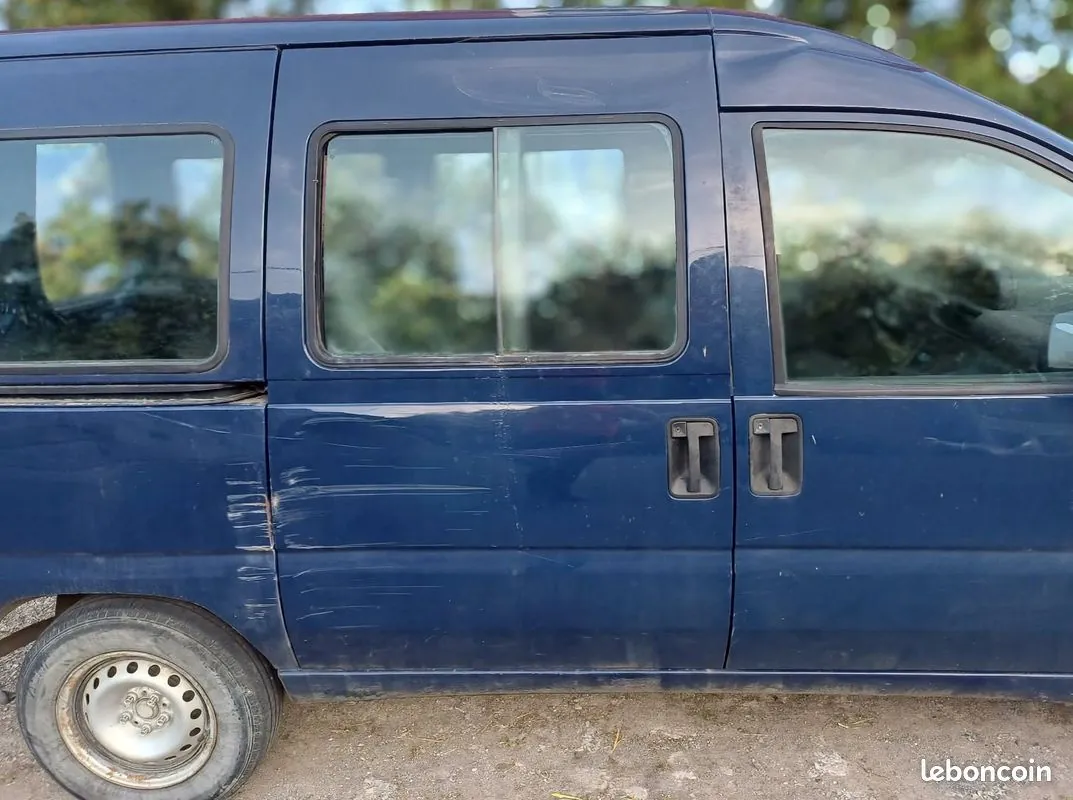 Citroen Jumpy 2003 photo 2