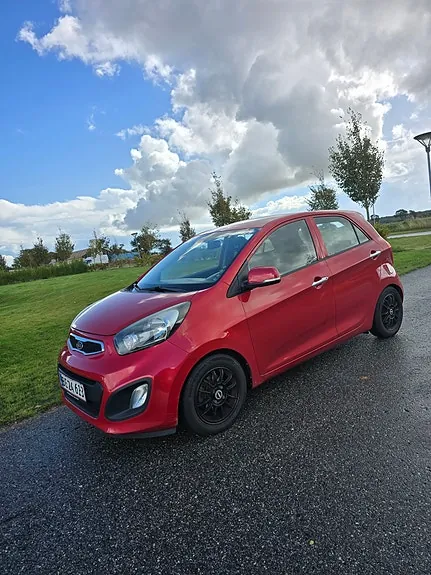 Kia Picanto 2012 photo 2